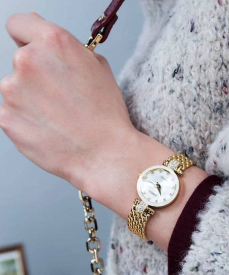 ساعت مچی زنانه جویسا, کد JW-J5.633.S