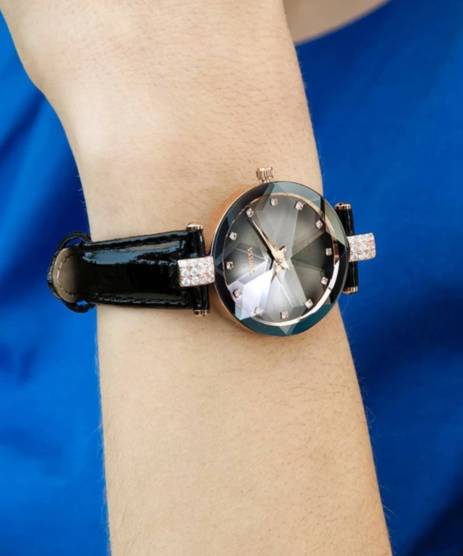 ساعت مچی زنانه جویسا, کد JW-J5.650.M