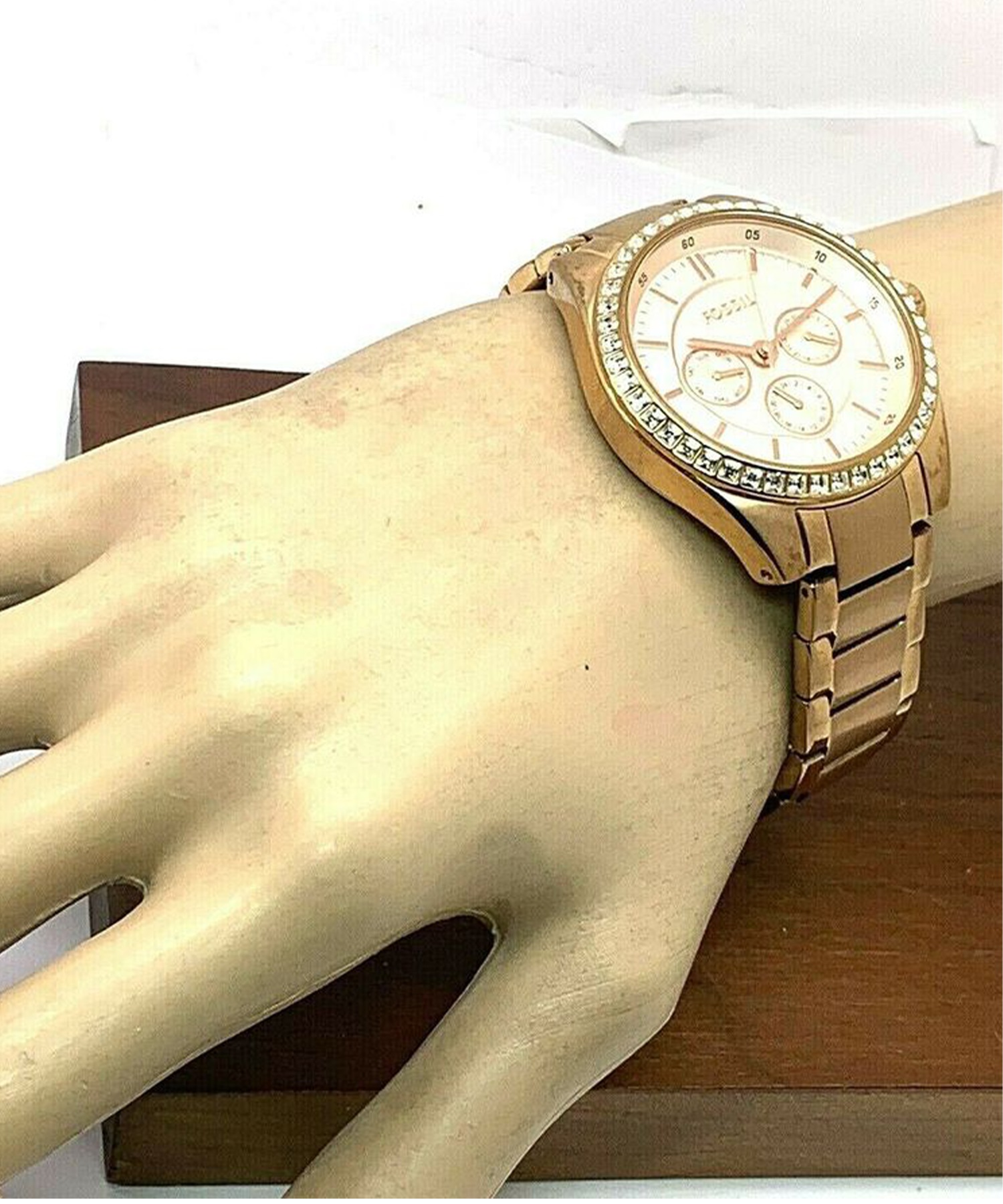 ساعت مچی زنانه فسیل, کد BQ1436