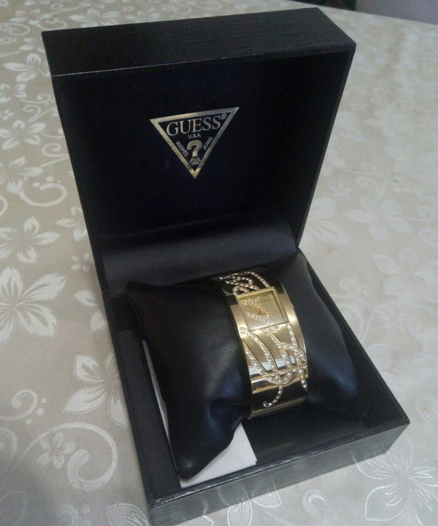 ساعت مچی زنانه گس, کد W15052L1