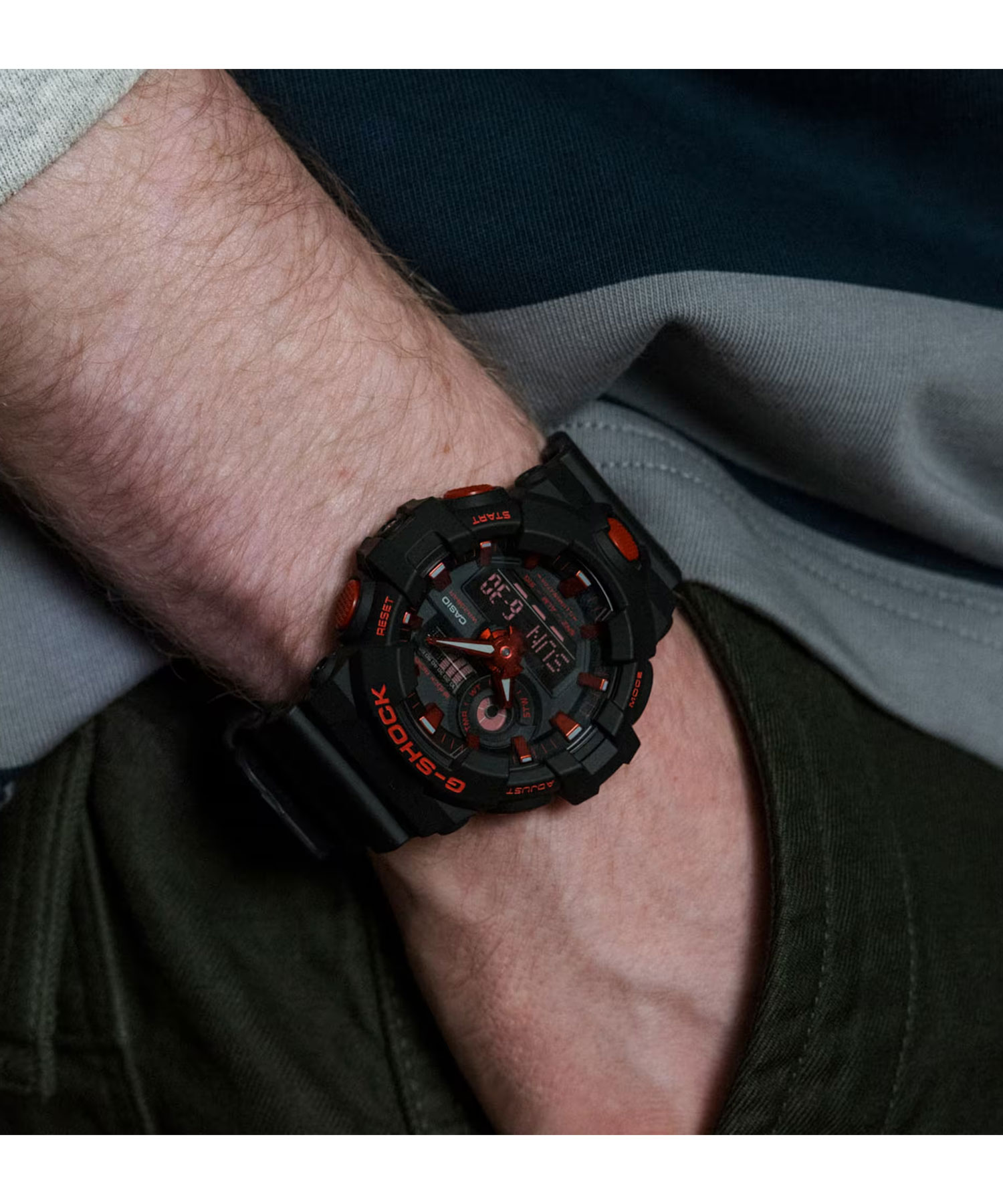 ساعت مچی مردانه کاسیو، زیرمجموعه G-Shock، کد GA-700BNR-1ADR