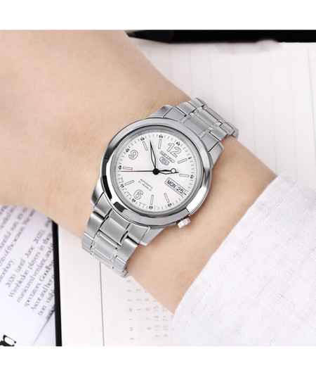 ساعت مچی مردانه سیکو، زیرمجموعه Seiko 5, کد SNKE57J1