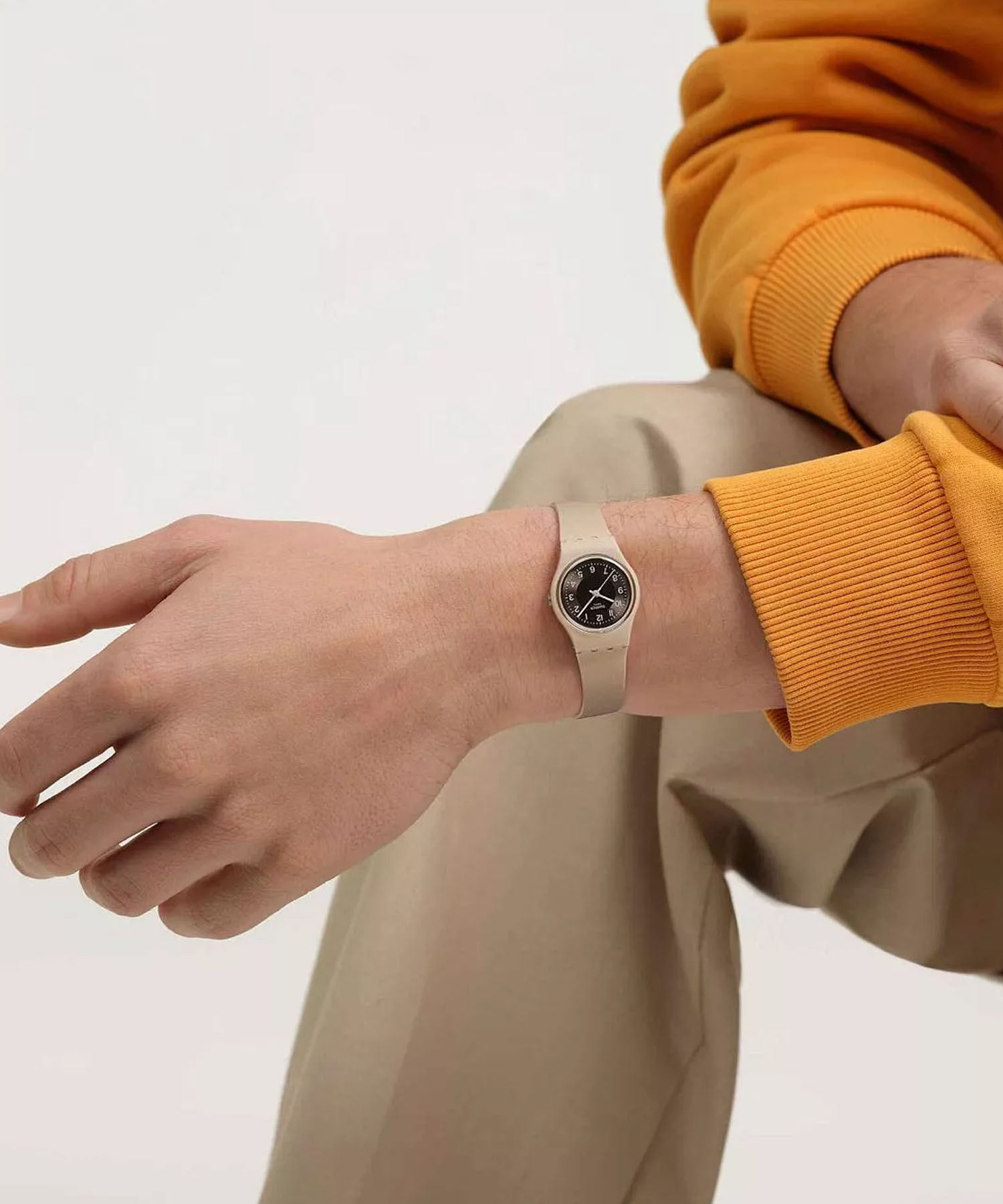 ساعت مچی زنانه سواچ, کد LT104