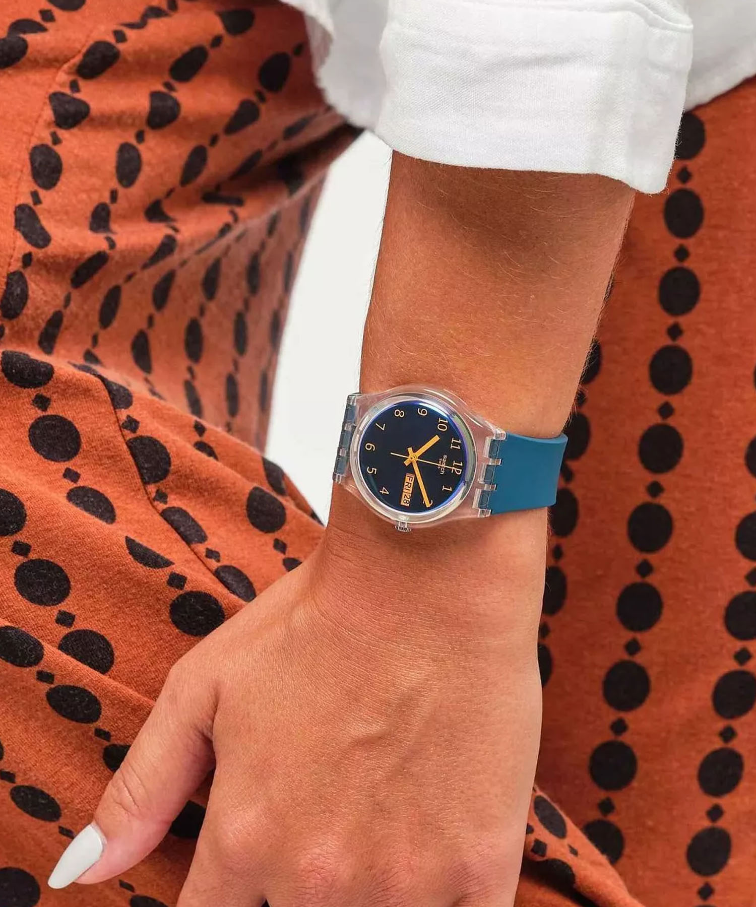 ساعت مچی زنانه سواچ, کد SO28K700