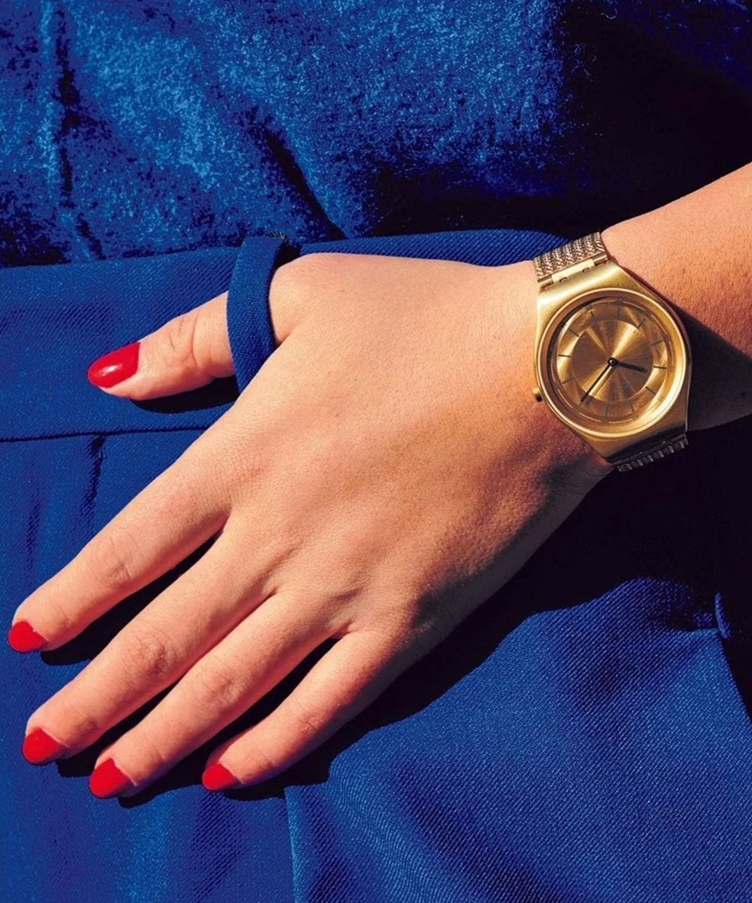 ساعت مچی مردانه و زنانه سواچ, کد SYXG102M