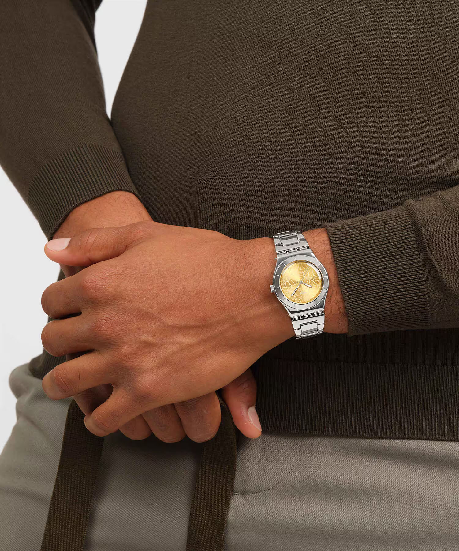 ساعت مچی زنانه سواچ, کد YLS236G