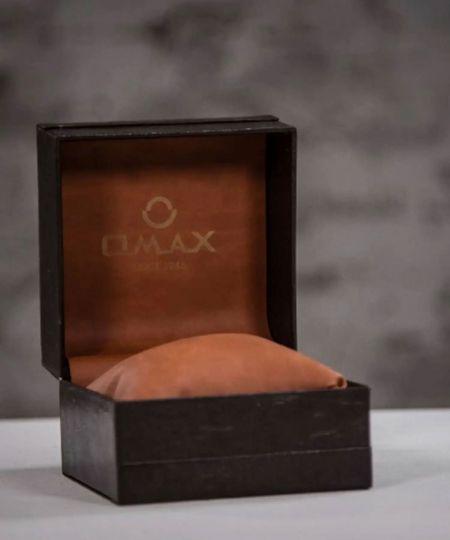 ساعت مچی زنانه اوماکس ، زیرمجموعه یونیورسال ، کد SQ_CS004P43I