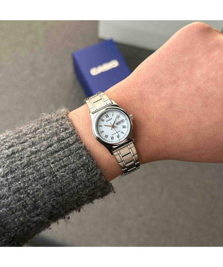 ساعت مچی زنانه کاسیو، زیرمجموعه Standard، کد LTP-V006D-2BUDF