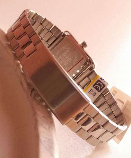 ساعت مچی زنانه کیو اند کیو، کد C69A-001PY