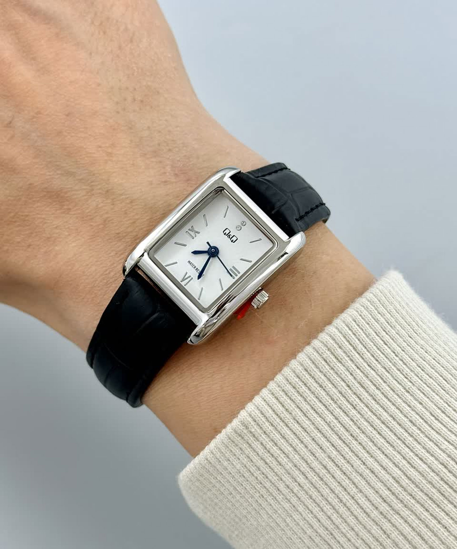 ساعت مچی زنانه کیو اند کیو، کد C69A-010PY