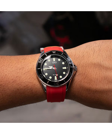 ساعت مچی مردانه کیو اند کیو، کد C72A-008PY