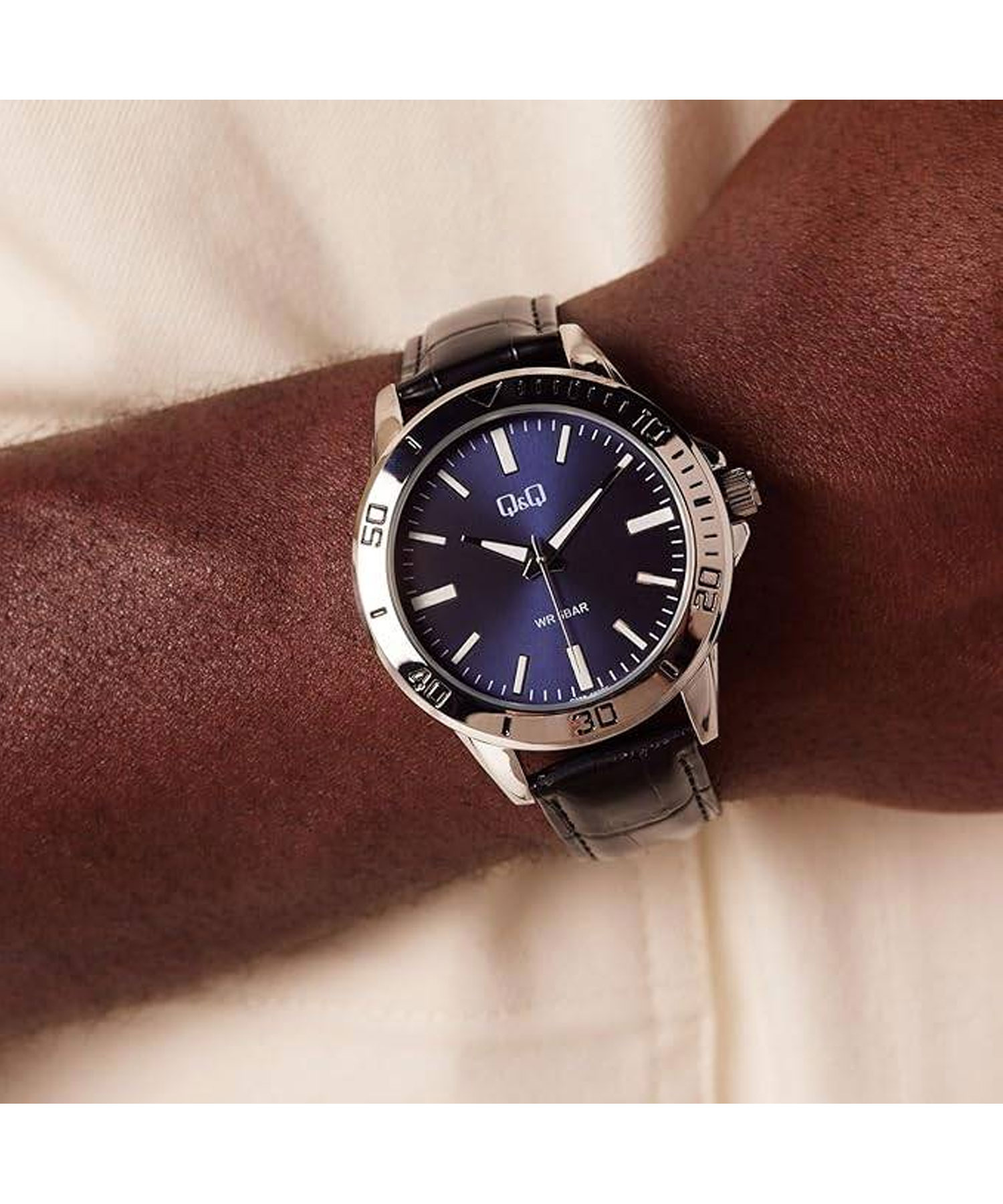 ساعت مچی مردانه کیو اند کیو، کد Q28B-007PY