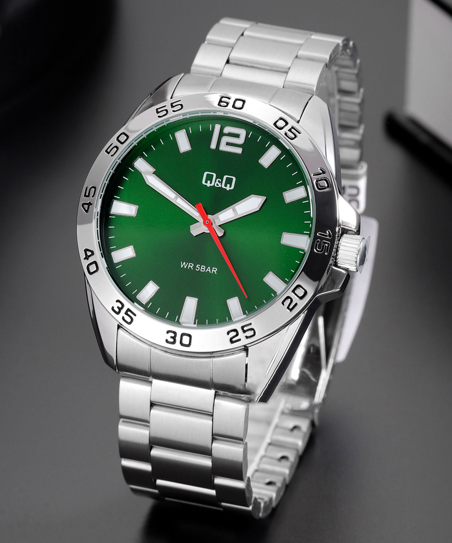 ساعت مچی مردانه کیو اند کیو، کد Q87B-004PY