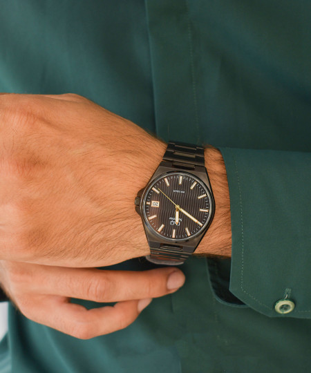 ساعت مچی مردانه کیو اند کیو، کد S21A-008PY