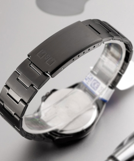 ساعت مچی زنانه کیو اند کیو، کد S22A-008PY