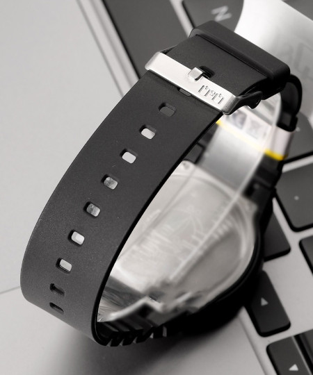 ساعت مچی مردانه کیو اند کیو، کد V02A-005VY