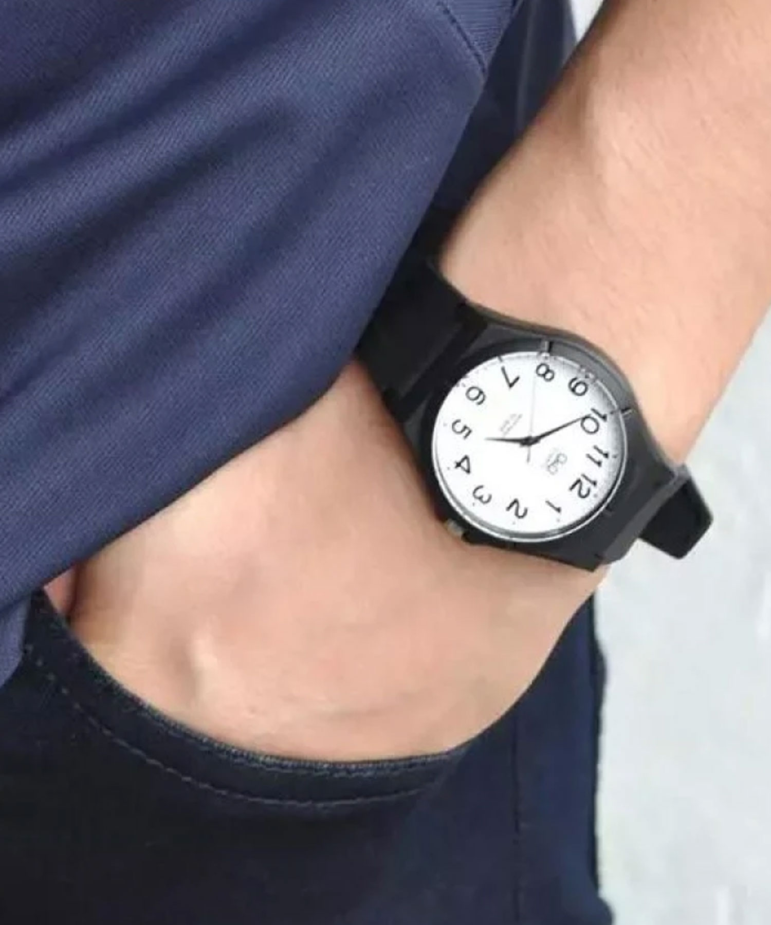 ساعت مچی مردانه کیو اند کیو، کد VQ66J004Y