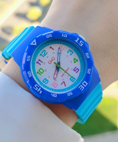 ساعت مچی بچگانه کیو اند کیو، کد VR19J009Y