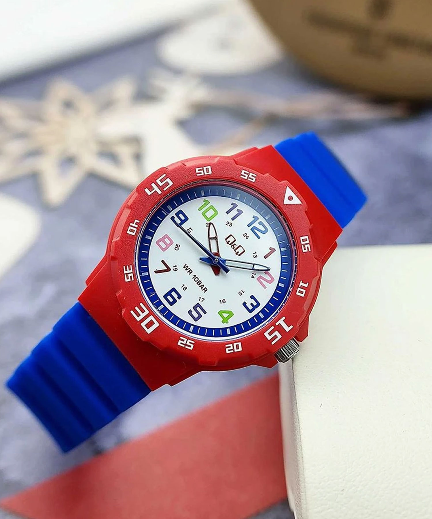 ساعت مچی بچگانه کیو اند کیو، کد VR19J010Y