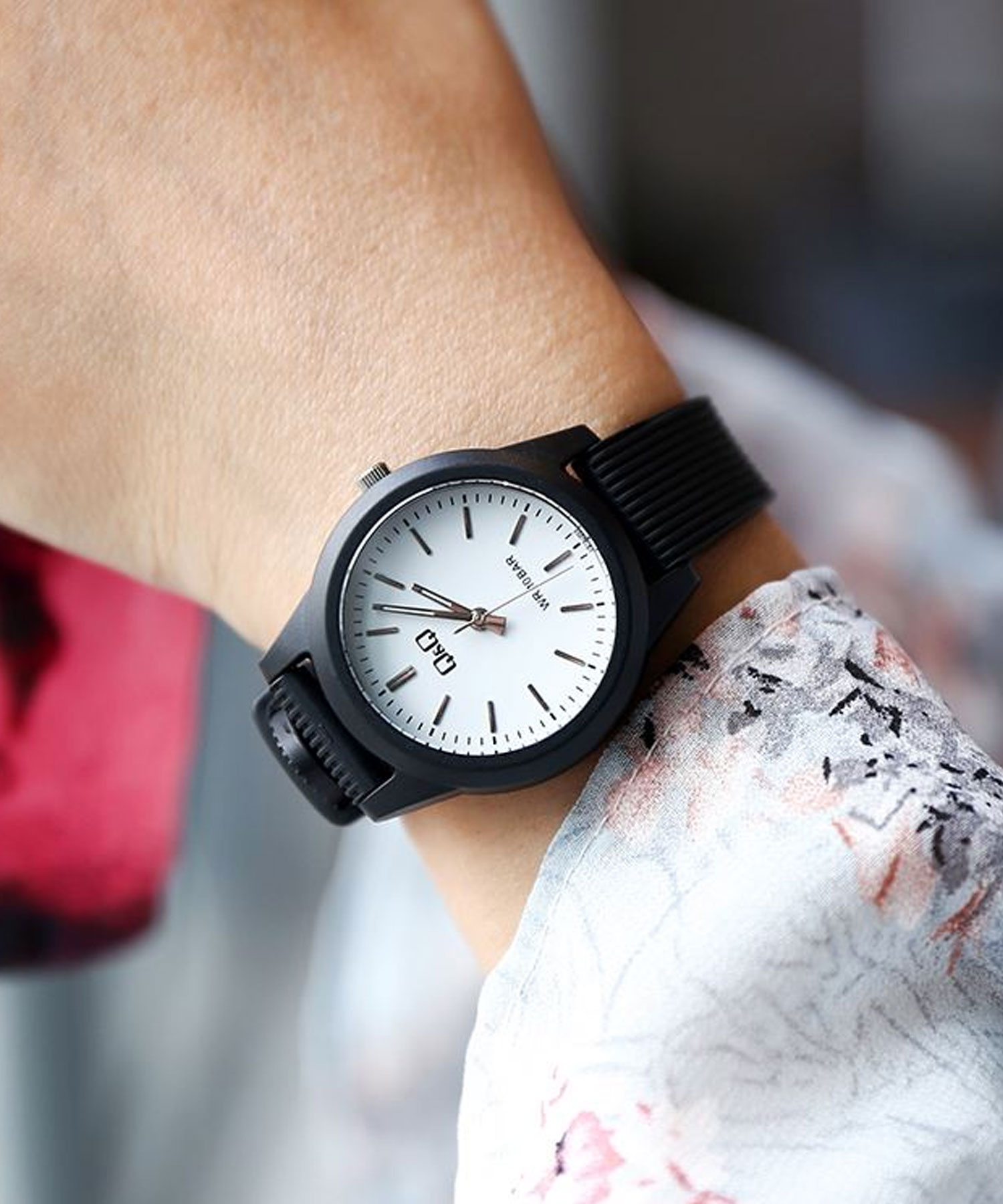 ساعت مچی زنانه کیو اند کیو، کد VS13J003Y