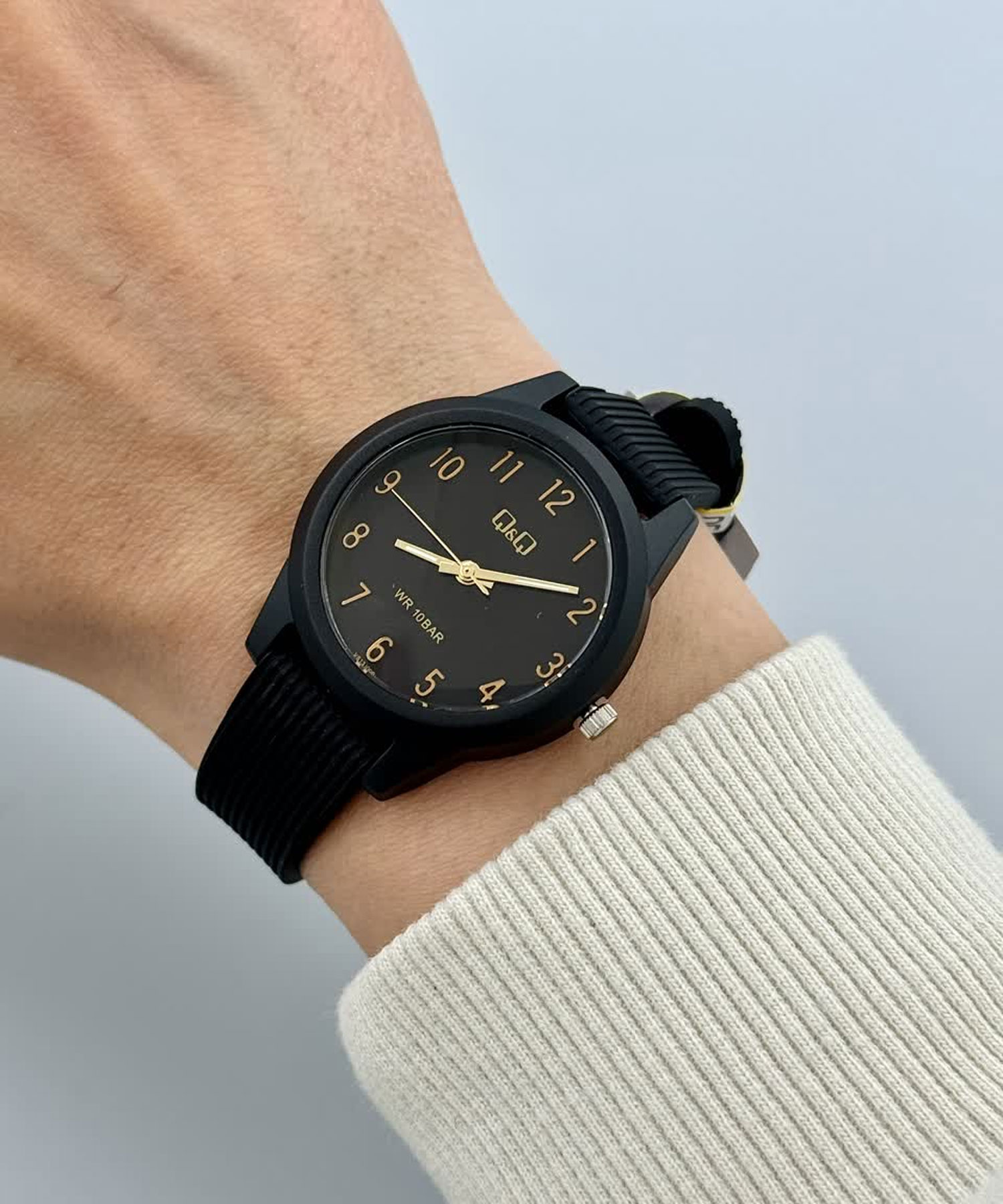 ساعت مچی زنانه کیو اند کیو، کد VS13J009Y