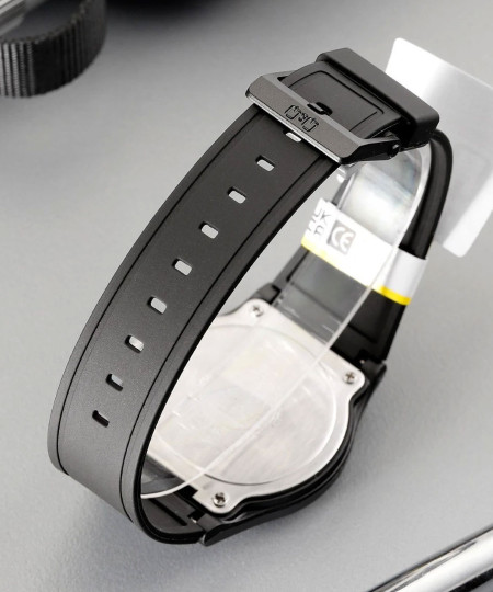 ساعت مچی مردانه کیو اند کیو، کد VS42J001Y