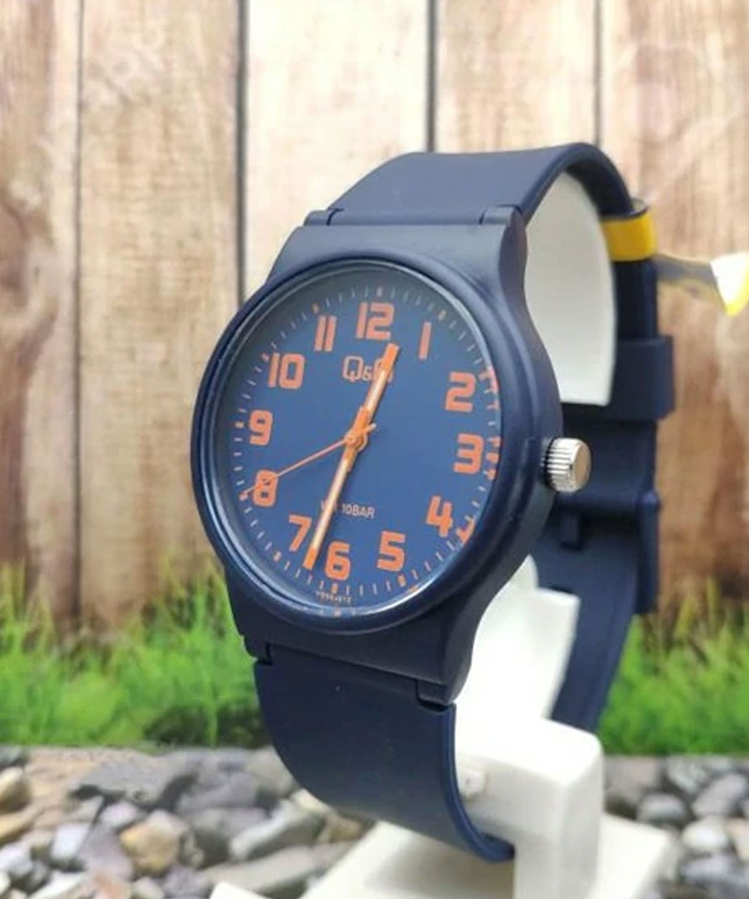 ساعت مچی مردانه کیو اند کیو، کد VS50J012Y