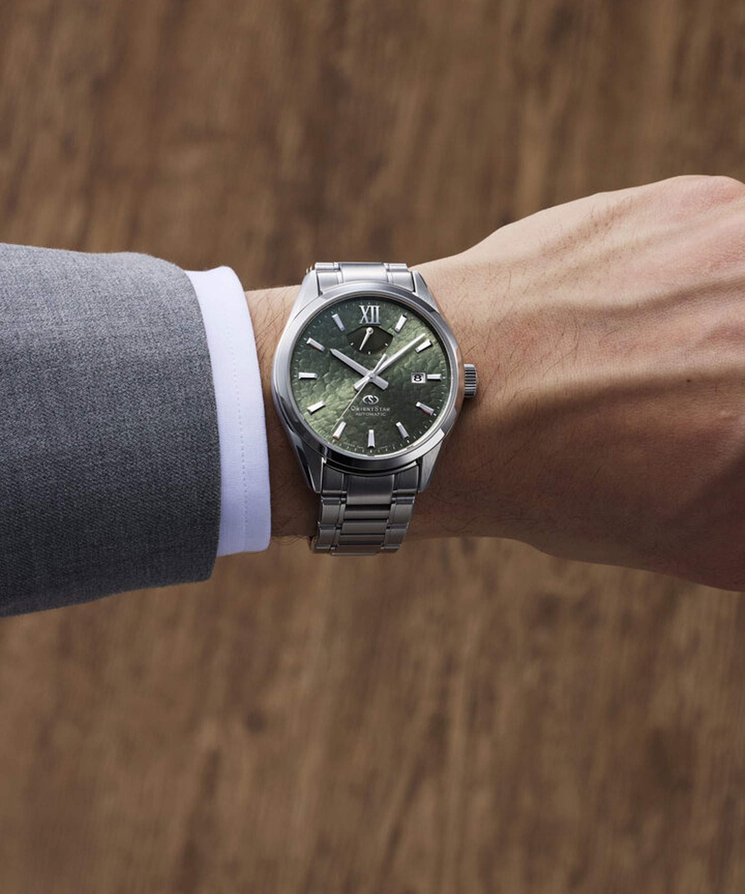 ساعت مچی مردانه اورینت, کد RE-BX0006E00B