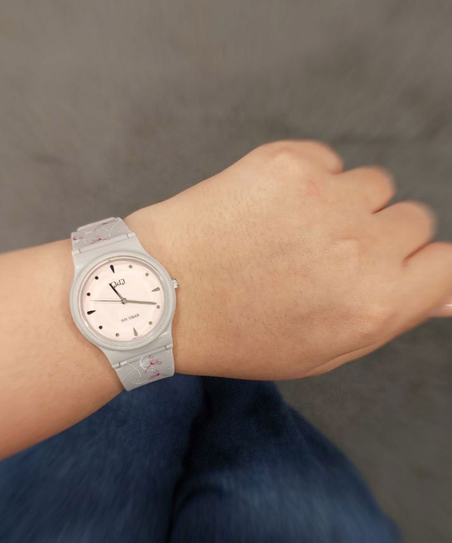 ساعت مچی زنانه کیو اند کیو، کد V06A-011VY