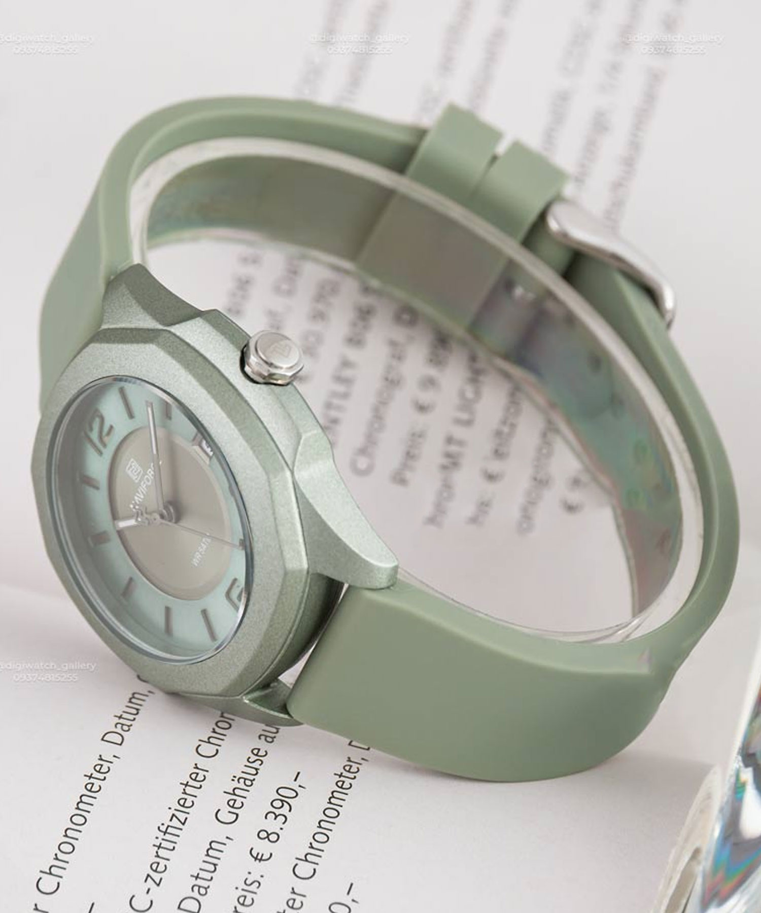 ساعت مچی زنانه نیوی فورس، کد NF7107GN/GN