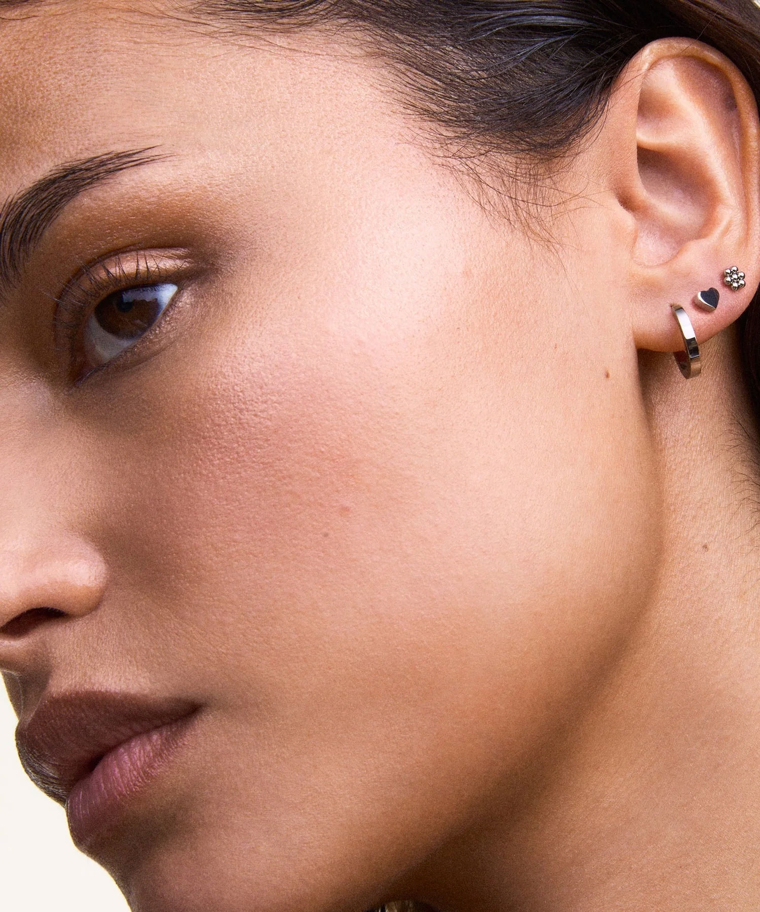 گوشواره استیل زنانه دنیل ولینگتون, کد DW00400882