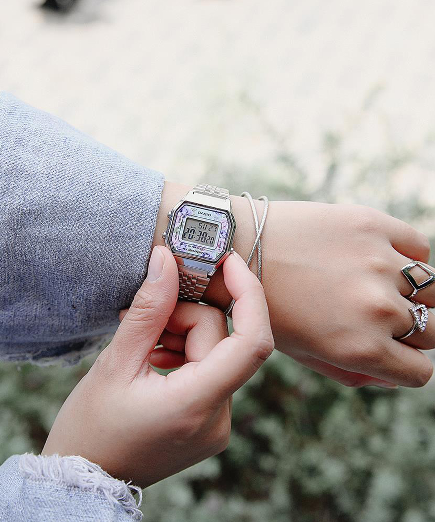 ساعت مچی زنانه کاسیو، زیر مجموعه Standard، کد LA680WA-2CDF