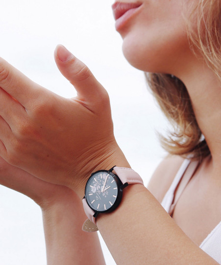 ساعت مچی زنانه جی او, کد 699009